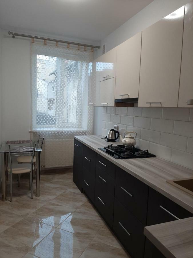 Apartment In Serbska Λβιβ Εξωτερικό φωτογραφία