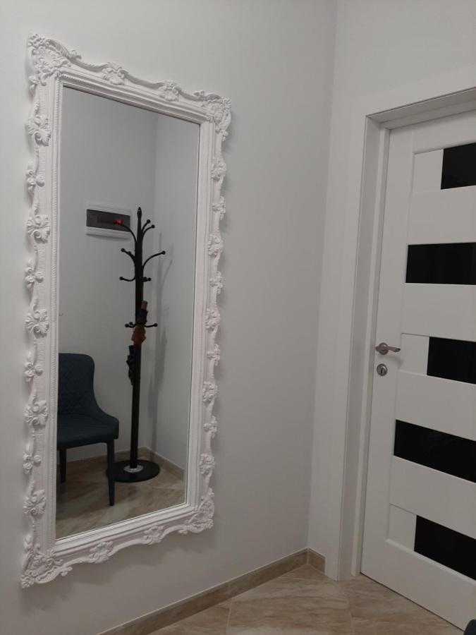 Apartment In Serbska Λβιβ Εξωτερικό φωτογραφία