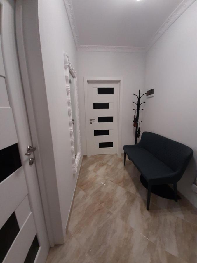 Apartment In Serbska Λβιβ Εξωτερικό φωτογραφία
